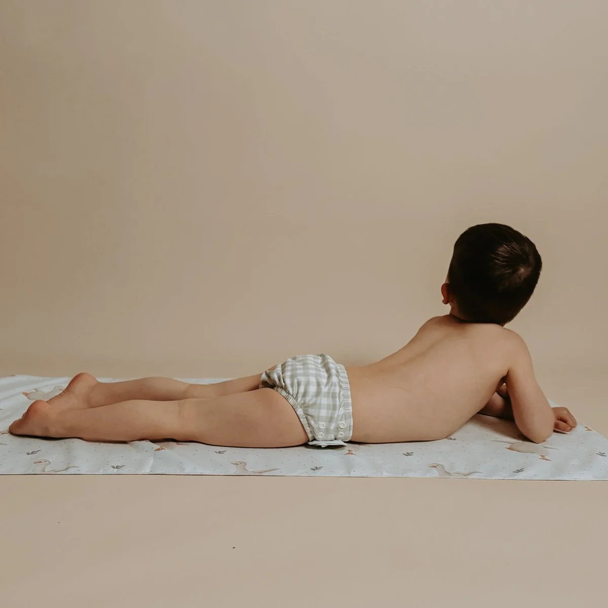 Sand-Free Quick-Dry Toddler Towel - Image 8