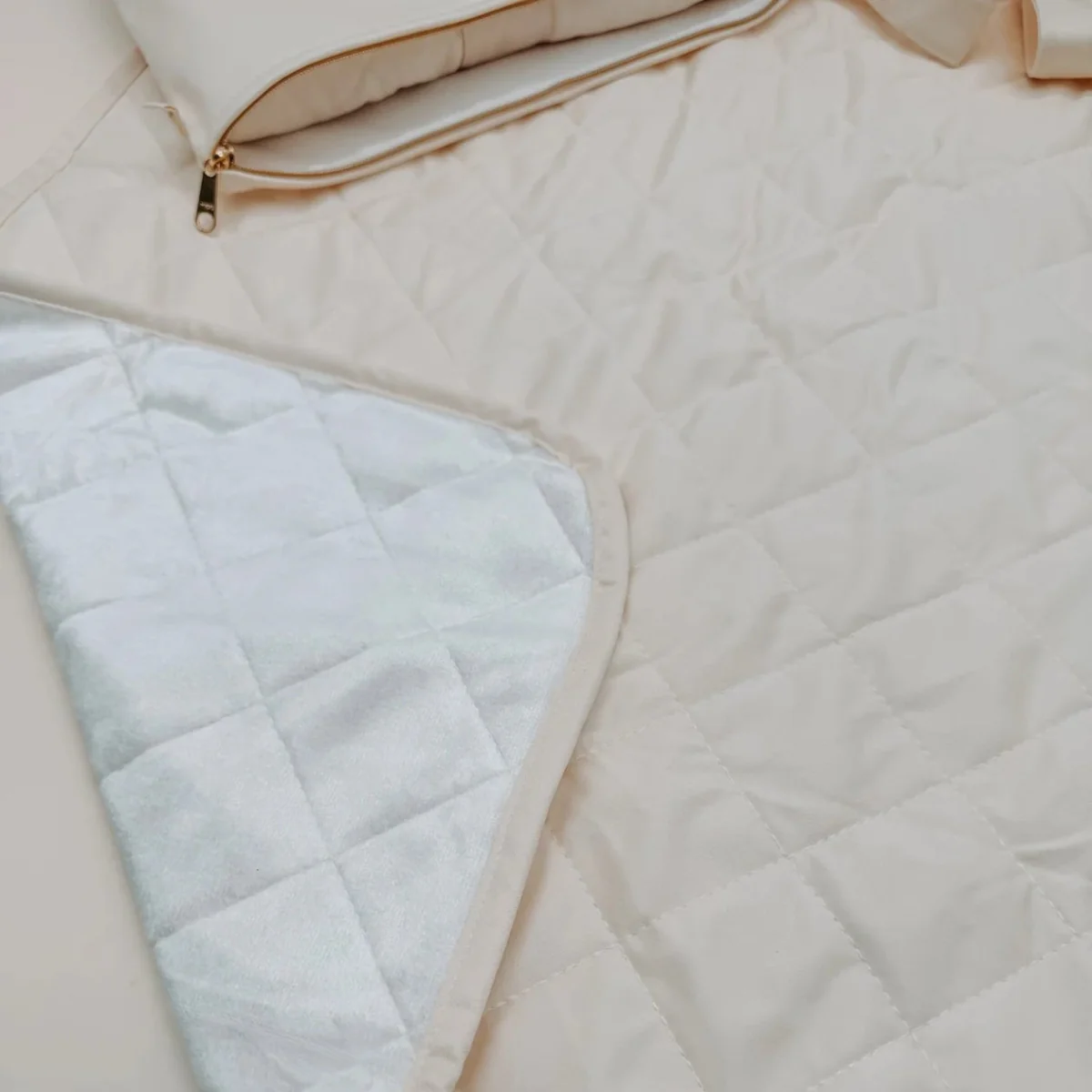 Travel Change Mat | Pearl - Image 10